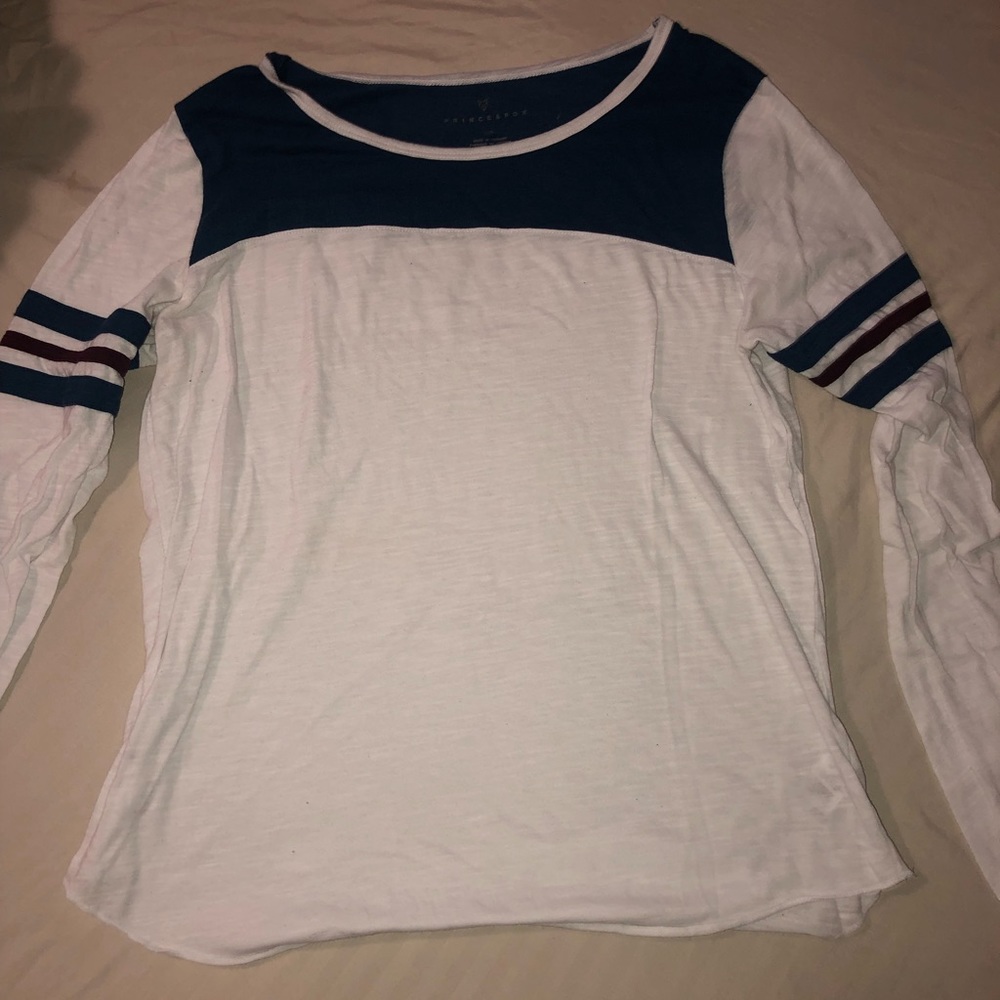 Long Sleeve top